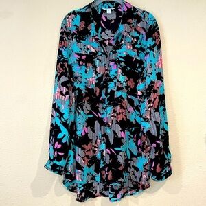 Boutique Brand women’s 1X plus long sleeves button front top flap pocket blouse